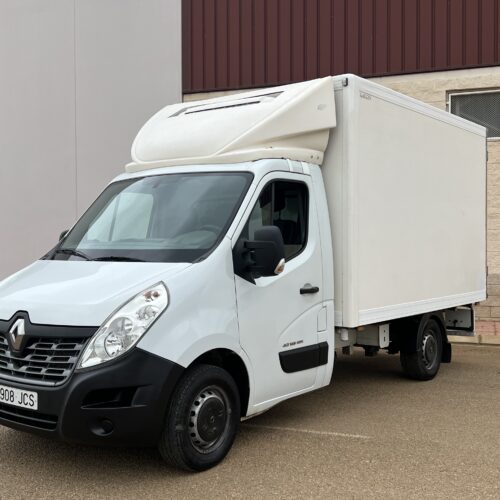 CAMION RIGIDO 4X2 RENAULT MASTER CAJA FRIGORIFICA