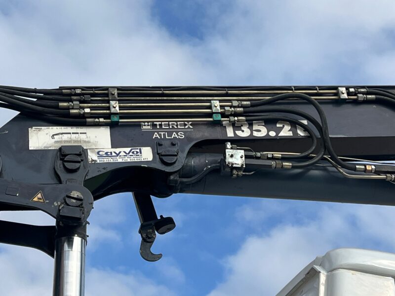 CAMION RIGIDO 4X2 IVECO EUROCARGO CON GRUA ATLAS 135.A2 - Imagen 11