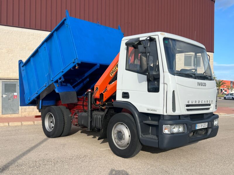 CAMION IVECO EUROCARGO BASCULANTE Y GRUA PALFINGER PK8500 - Imagen 12
