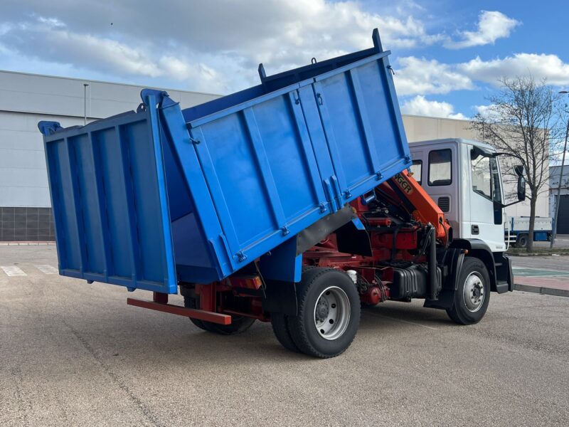 CAMION IVECO EUROCARGO BASCULANTE Y GRUA PALFINGER PK8500 - Imagen 16