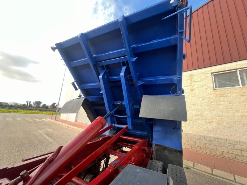 CAMION IVECO EUROCARGO BASCULANTE Y GRUA PALFINGER PK8500 - Imagen 27
