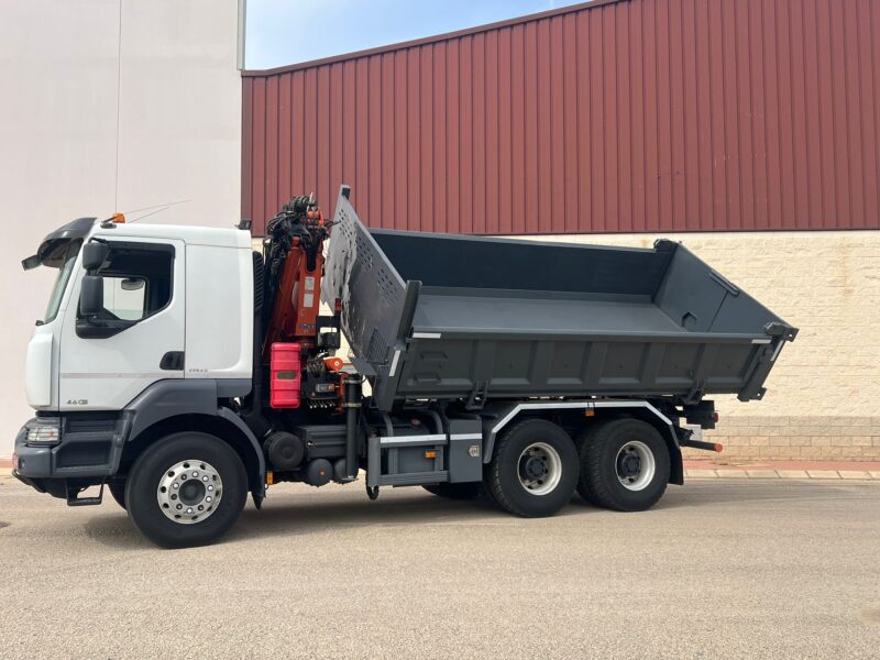 CAMION RENAULT KERAX 6X4 BASCULANTE Y GRUA - Imagen 22