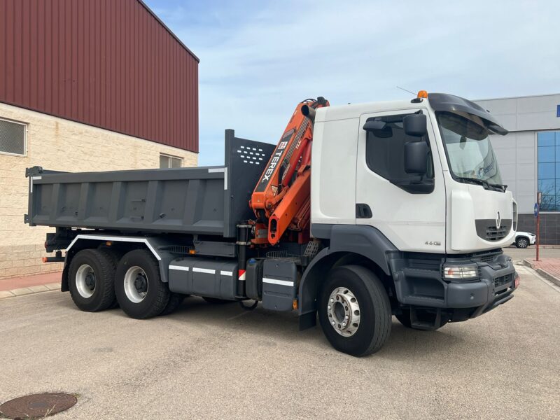CAMION RENAULT KERAX 6X4 BASCULANTE Y GRUA - Imagen 30