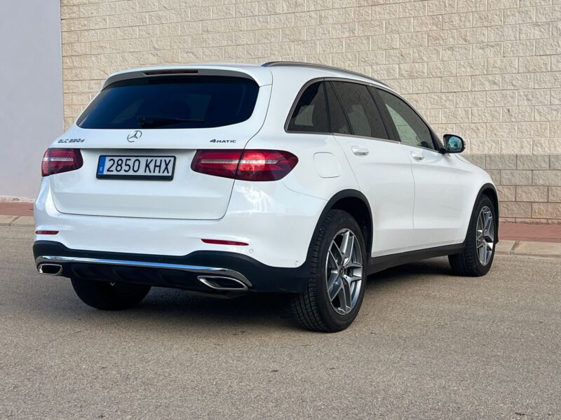 MERCEDES CLASE GLC 220D 4 MATIC  AMG - Imagen 11