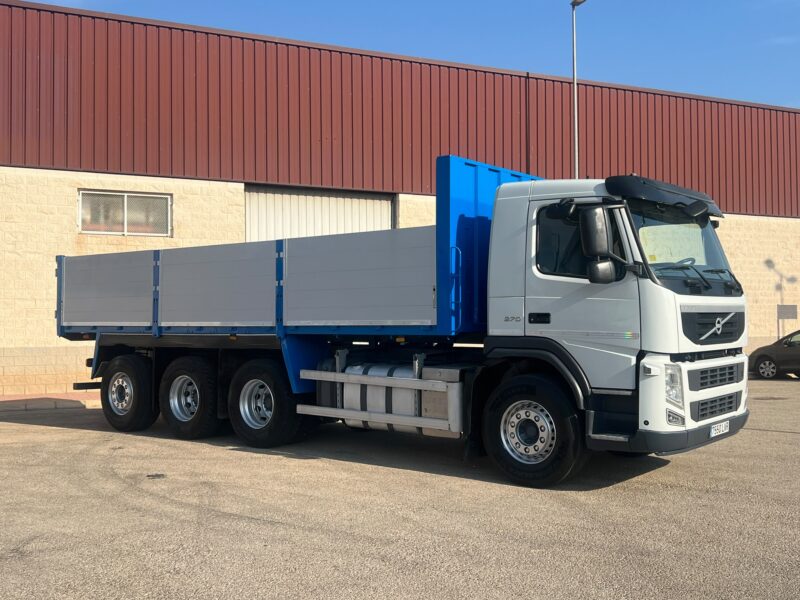 VOLVO FM11 BASCULANTE 8X4 ULTIMO EJE DIRECCIONAL - Imagen 15