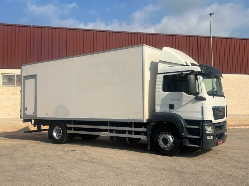 MAN TGS 18.320 CAJA CERRADA PAQUETERA - Imagen 9
