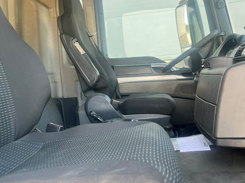 MAN TGS 18.320 CAJA CERRADA PAQUETERA - Imagen 18
