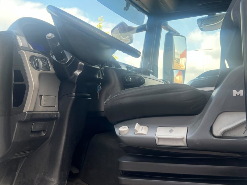 MAN TGS 18.320 CAJA CERRADA PAQUETERA - Imagen 20