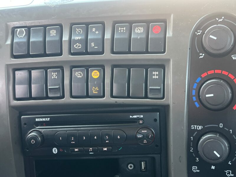 RENAULT PREMIUM 6X4 GANCHO PORTACONTENEDORES - Imagen 25