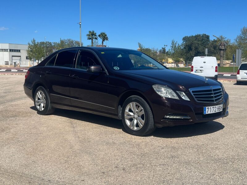 MERCEDES-BENZ E 350 CDI AVANTGARDE AUTOMATICO - Imagen 4