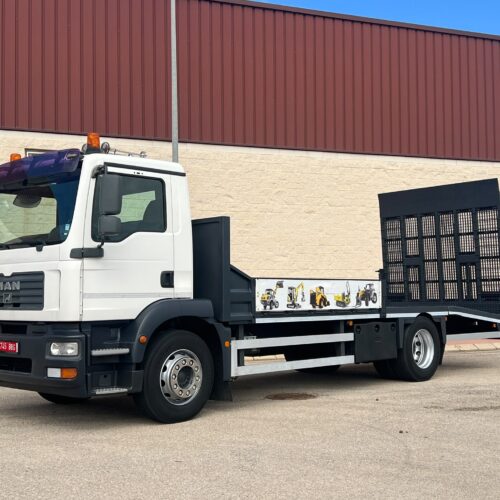 MAN TGM 18.250 PORTAMAQUINARIA