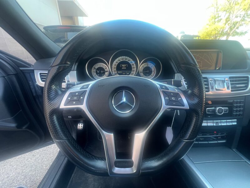 MERCEDES-BENZ E 220 CDI BLUETEC AVANTGARDE – AMG LINE - Imagen 11