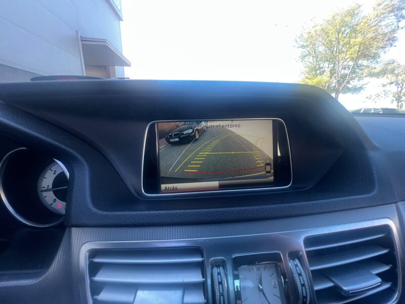 MERCEDES-BENZ E 220 CDI BLUETEC AVANTGARDE – AMG LINE - Imagen 15