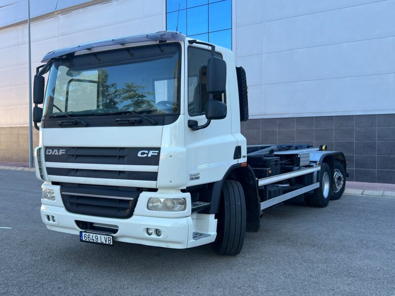 DAF CF75 360 GANCHO PORTACONTENEDORES MULTILIF - Imagen 4