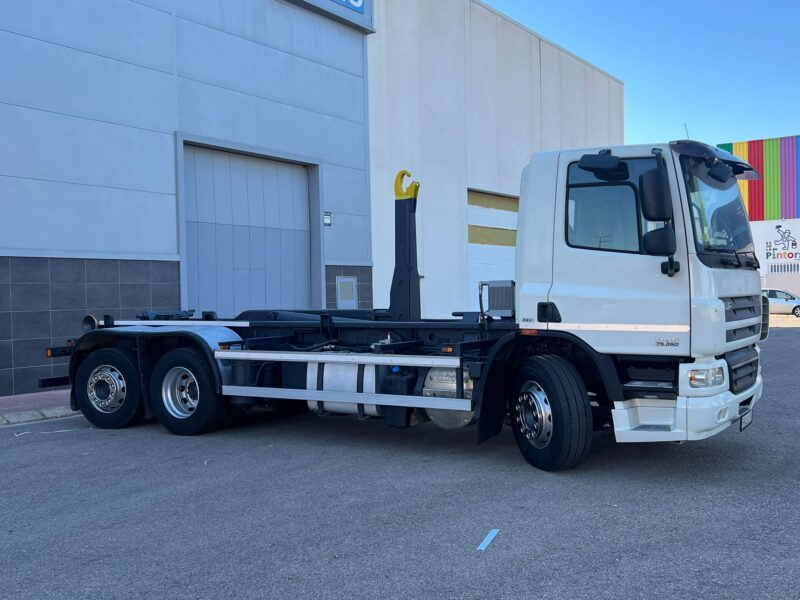 DAF CF75 360 GANCHO PORTACONTENEDORES MULTILIF - Imagen 5