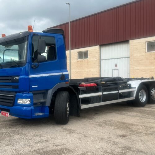 DAF CF85 GANCHO PORTACONTENEDORES 3º EJE DIRECCIONAL