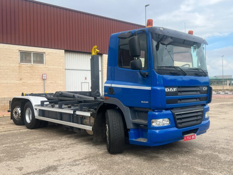 DAF CF85 GANCHO PORTACONTENEDORES 3º EJE DIRECCIONAL - Imagen 4