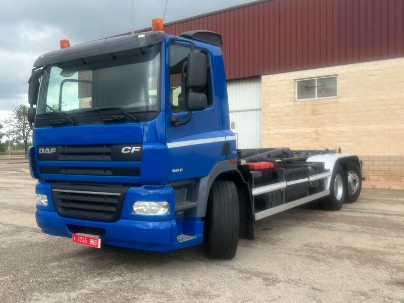 DAF CF85 GANCHO PORTACONTENEDORES 3º EJE DIRECCIONAL - Imagen 5