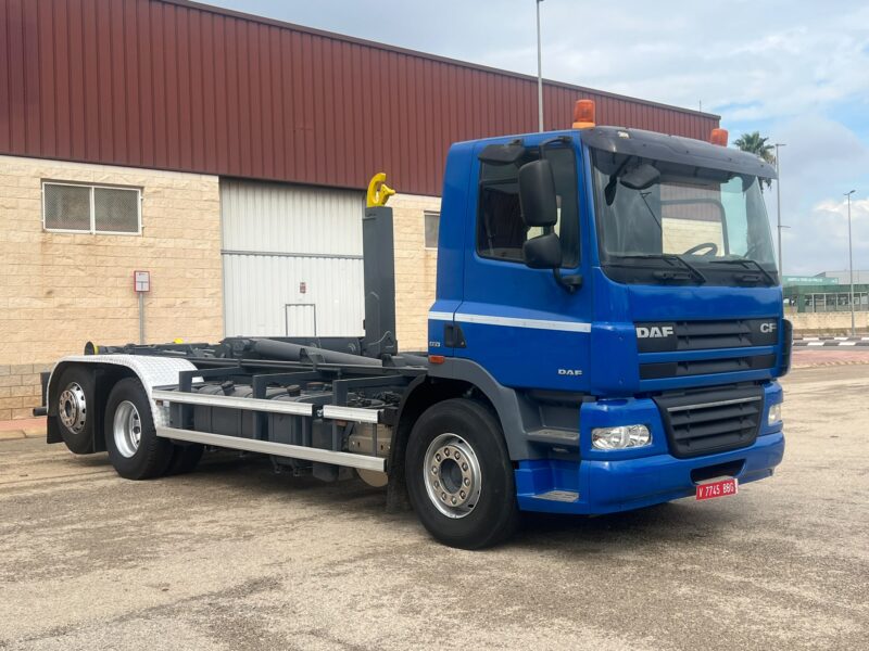 DAF CF85 GANCHO PORTACONTENEDORES 3º EJE DIRECCIONAL - Imagen 10