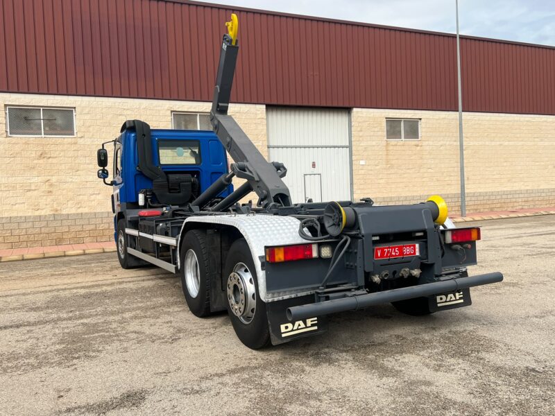 DAF CF85 GANCHO PORTACONTENEDORES 3º EJE DIRECCIONAL - Imagen 14