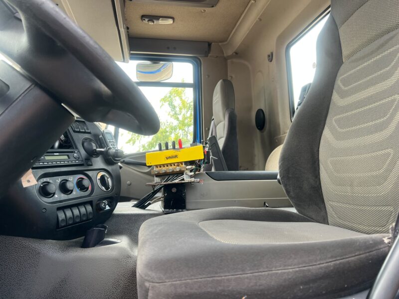 DAF CF85 GANCHO PORTACONTENEDORES 3º EJE DIRECCIONAL - Imagen 26