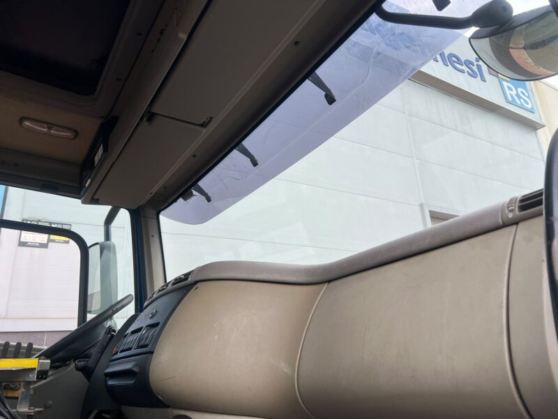 DAF CF85 GANCHO PORTACONTENEDORES 3º EJE DIRECCIONAL - Imagen 29