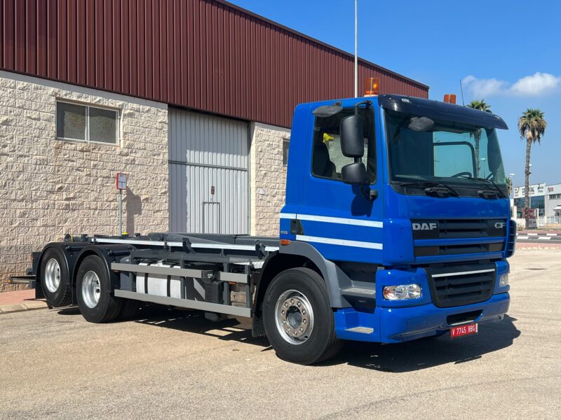 DAF CF85 360 GANCHO PORTACONTENEDORES VDL DE 21T - Imagen 2