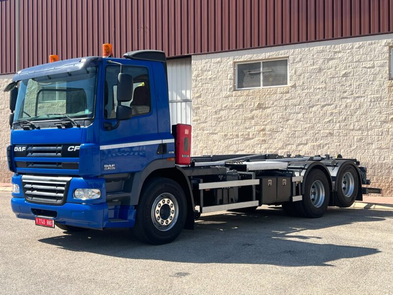 DAF CF85 360 GANCHO PORTACONTENEDORES VDL DE 21T - Imagen 6