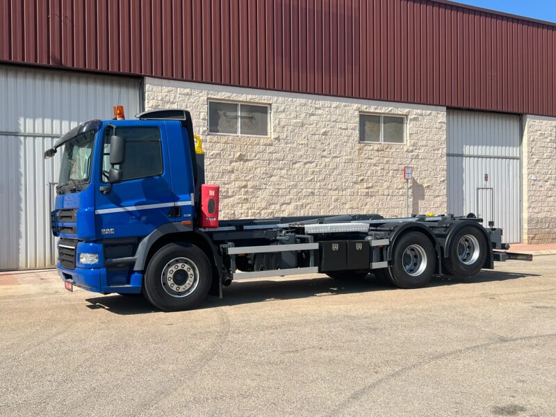 DAF CF85 360 GANCHO PORTACONTENEDORES VDL DE 21T - Imagen 10