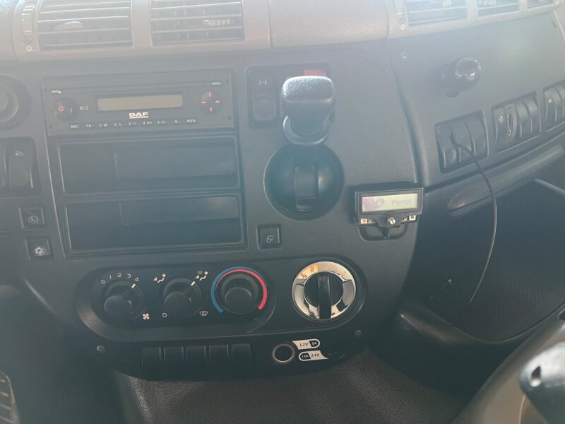 DAF CF85 360 GANCHO PORTACONTENEDORES VDL DE 21T - Imagen 19